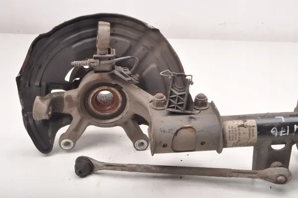 MERCEDES W176 McPherson Vänster Framsidan A2463232900 image 8