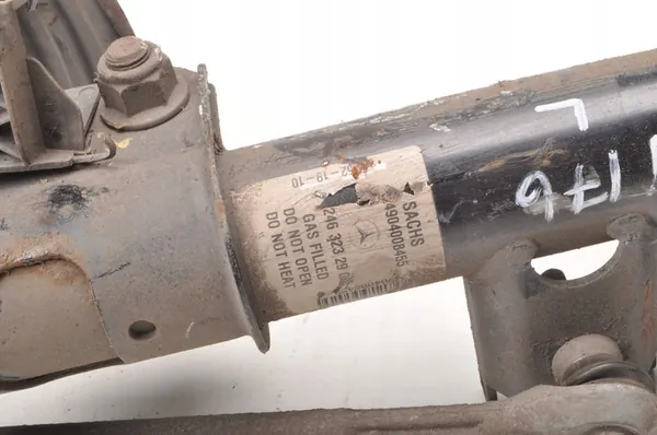 MERCEDES W176 McPherson Vänster Framsidan A2463232900 image 9