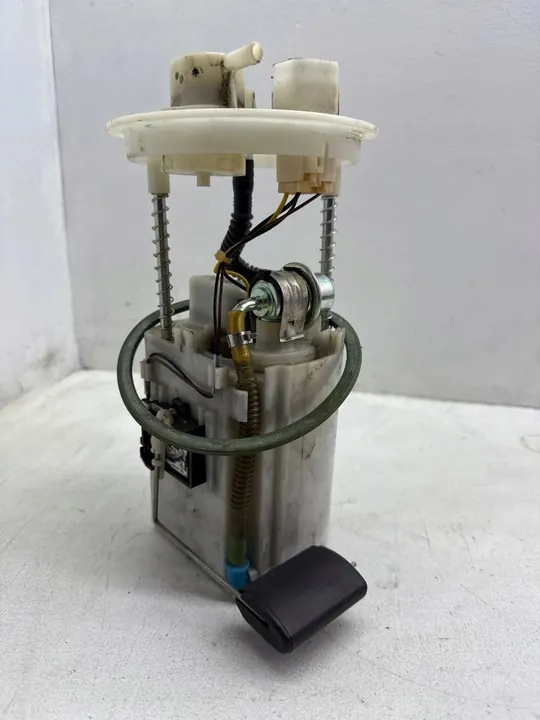 Bomba de combustível Hyundai i10 I 1.1B 08R 5D HB 31110-0X000 image 4