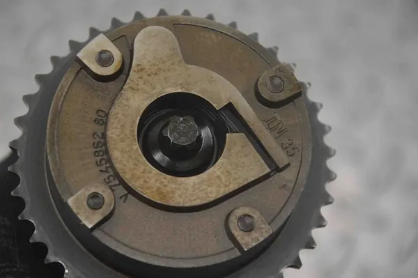 ÁRBOL DE LEVAS CITROËN DS5 V7545862 1.6L 2012 image 5