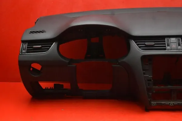 Consola Salpicadero OEM mamAUTO-1045259 Skoda Octavia 3 image 3