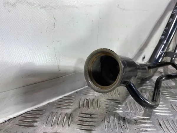 Pescoço de Abastecimento Honda OE OEM FBZ23571 - Usado image 3