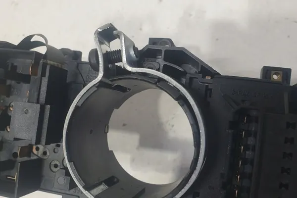 VW PASSAT VARIANT B5 Schakelknop 8L0953513S image 5