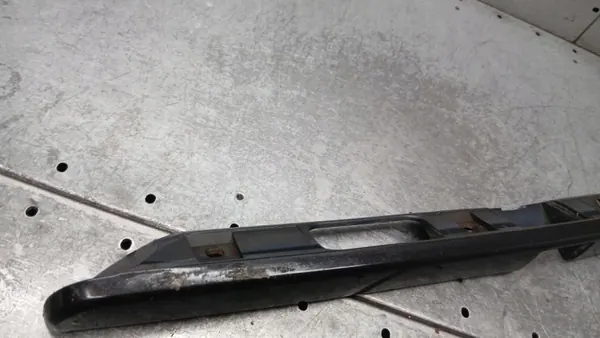 Garniture Hayon VW Polo II FL OEM 191827577A image 4