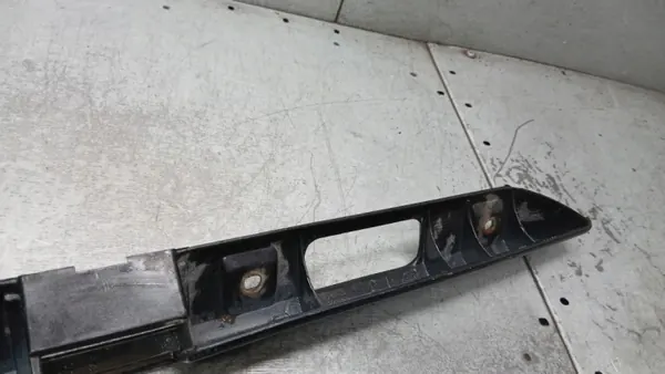 Garniture Hayon VW Polo II FL OEM 191827577A image 8