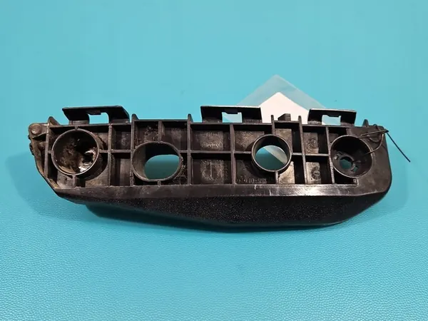 Guia de Para-choque Frontal Direito Toyota Verso 09-18 TY0H20A image 2