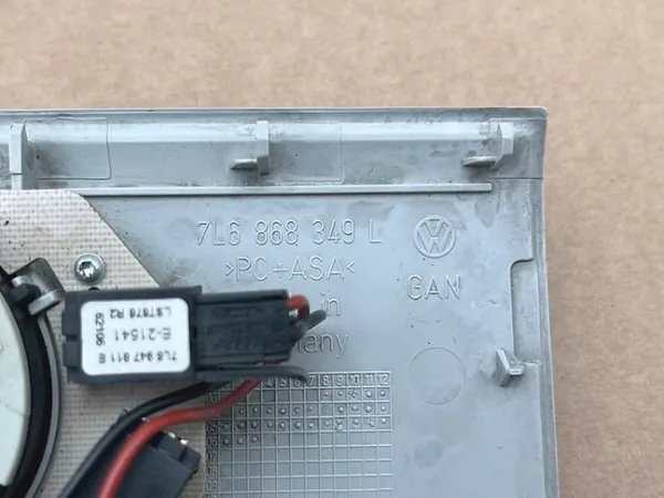 OEM 7L6868349L7H7 Afwerking VW Touareg - Gebruikt image 3