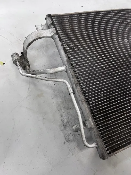 KIA Ceed II ilmastointijäähdytin 976061H000 image 10