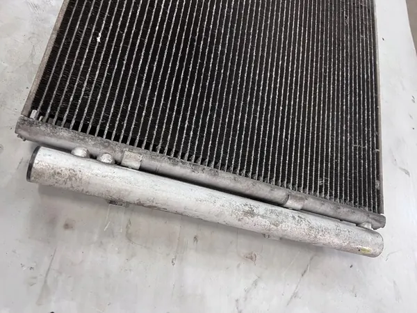 KIA Ceed II ilmastointijäähdytin 976061H000 image 9