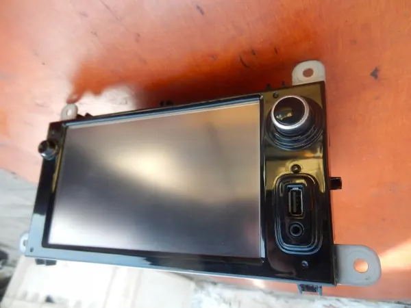 Radio Navigation OEM 281158699R pour Renault Clio IV image 3