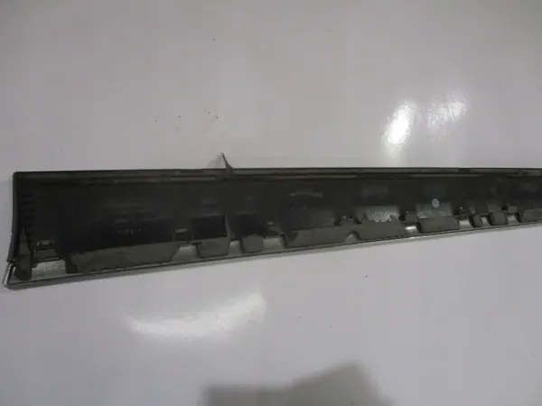 OEM 9673547080 Höger Framdörrlist Citroen DS4 image 9