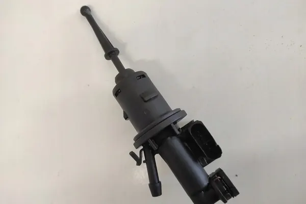 Kopplingscylinder SKODA OCTAVIA II 1K0721388M image 4