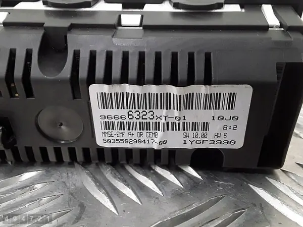 Ecrã de visualização Citroen DS3 OEM 503550290417 image 3