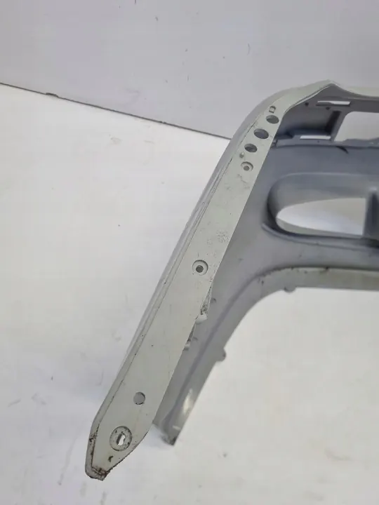 MERCEDES E-KLASA 210 W210 LIFT Parachoques delantero image 8