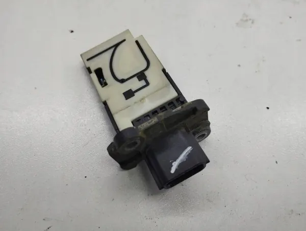 Capteur MAF Renault Kadjar 2016 OEM 22680 image 4