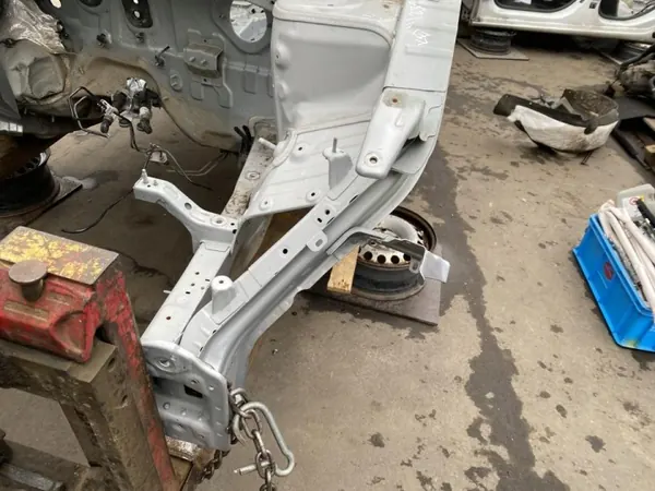 Hyundai Tucson 2023 fram vänster stänkskärm OEM 249557 image 3