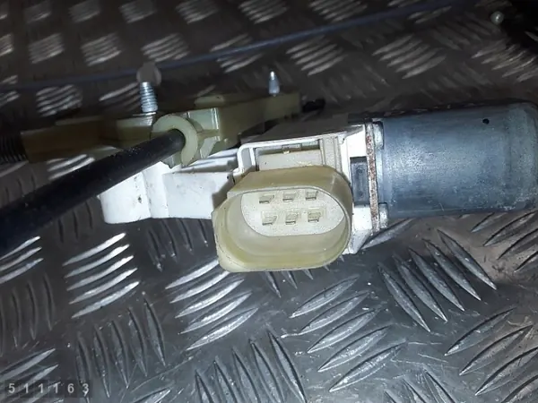 BMW Fönsterregulator OEM 6952085 för 2006 3-serie image 6