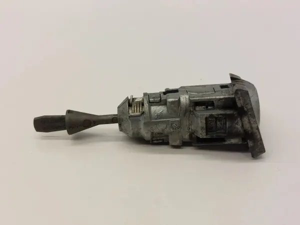 OEM 3G0837168A Insert de Serrure Porte Avant Droite image 2