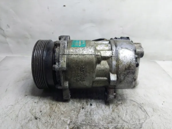 Compresseur AC VW Golf IV 1J0820803F image 4