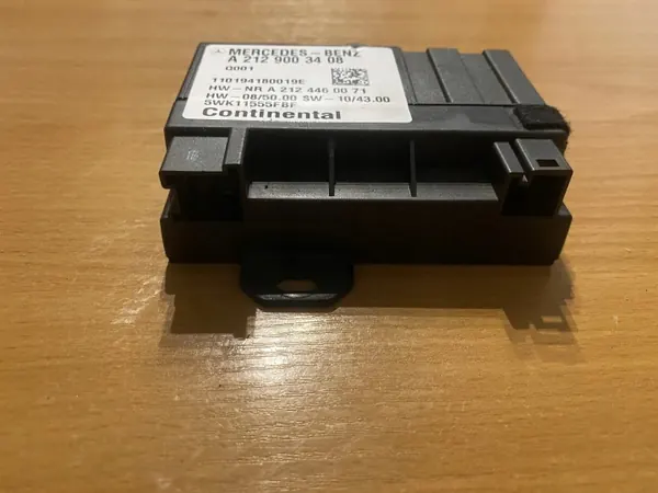 Module de commande pompe à carburant OEM B256 Mercedes image 4