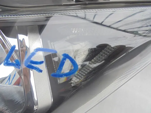 Farol esquerdo Seat Ibiza V / Arona H7 + LED 6F1941015B image 8