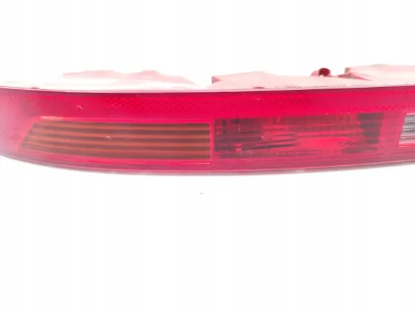 Audi Q7 Achterreflector OEM No MPN - Gebruikt 2008-2015 image 3