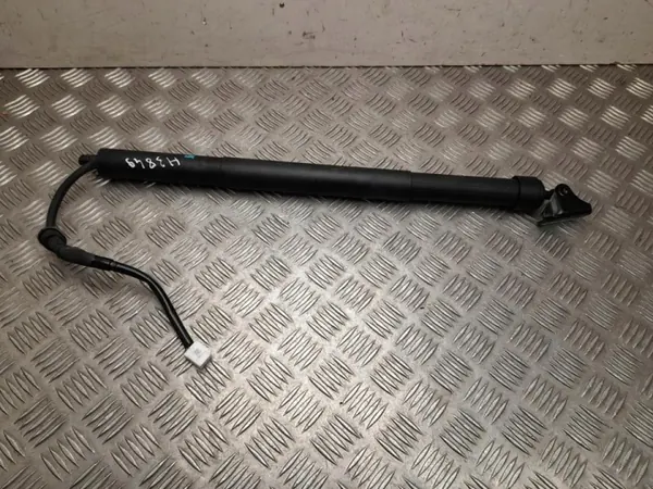 Muelle de gas Toyota Yaris Cross OEM 68910-52030 image 2