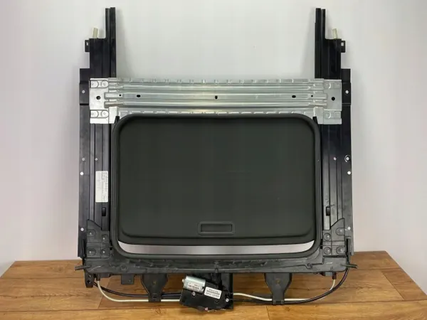 Mecanismo de techo solar OEM 84114258 para Chevrolet Camaro 2016+ image 2