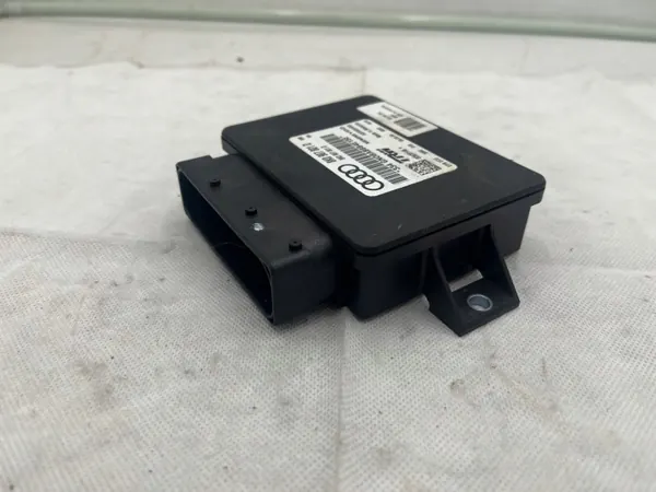 Audi A4 B8 A5 Handbromsmodul OEM 8T0907801D image 3
