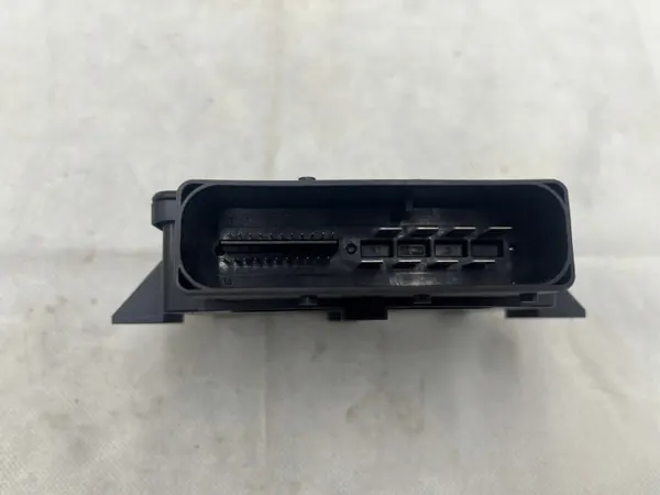 Audi A4 B8 A5 Handbromsmodul OEM 8T0907801D image 6