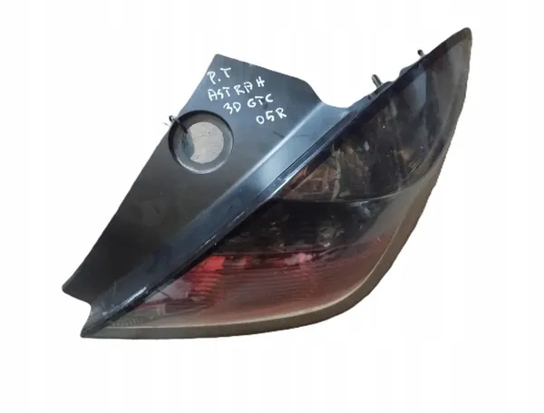 Lámpara Trasera Derecha Opel Astra H GTC 03-07 image 2