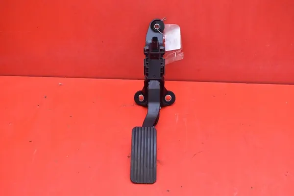 Potentiometri kaasupoljin OEM 00136810 Hyundai Kona image 2
