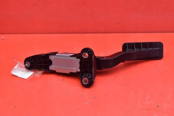 Potentiometri kaasupoljin OEM 00136810 Hyundai Kona image 4