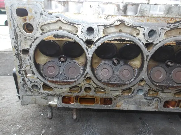 Sylinterikansi CITROEN C2 1.6 OEM 9656789580 image 3