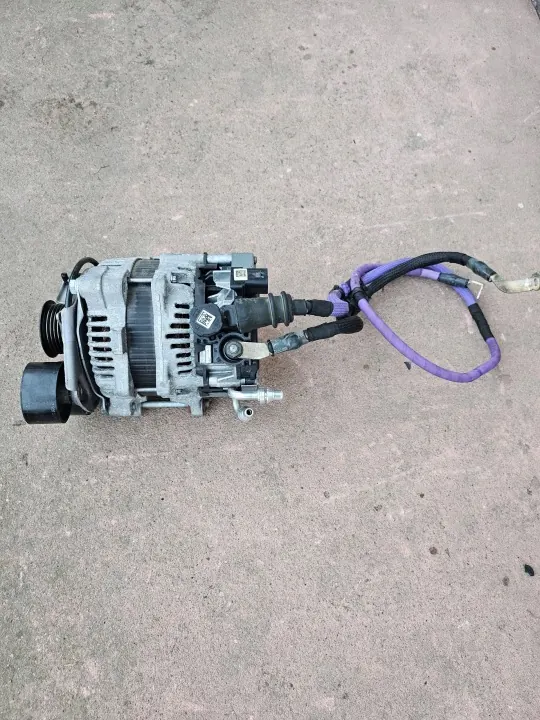 Generaattori OEM 8490438 BMW 320D G20 G21 G01 image 8