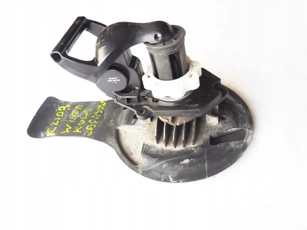Soporte Rueda de Repuesto Renault Clio III OEM 8200367262 image 4