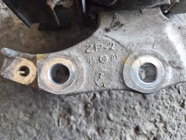 Motorlager Halterung OEM Suzuki Vitara III 1.6 DDIS image 4