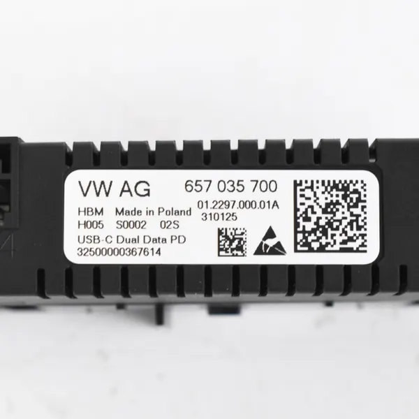 Panneau Port USB-C OEM 657035700 pour Skoda image 4