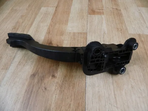 Gaspedal Mitsubishi Lancer X ASX OEM 1600A104 image 3