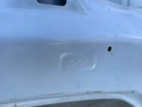 TOYOTA YARIS CROSS 20 Framskärm OEM 53301-K2010 image 2