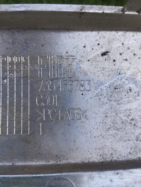 Bakre stötfångartrim Fiat 500 07- Krom 735436783 image 8