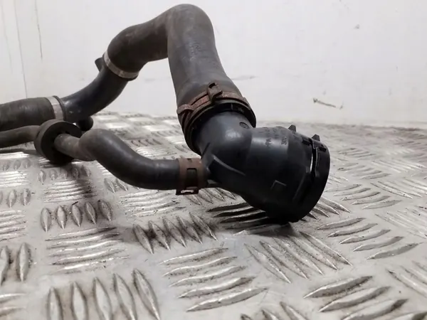 SKODA OCTAVIA III LIFT VRS 2.0 TDI Vesiputki 3C0122291D image 3