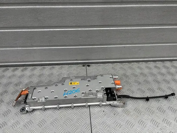 INVERTER MERCEDES W206 C-CLASS A0003420001 image 1