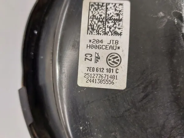 VW TRANSPORTER T5 2.0 TDI Bromsservo 7E0612101C image 9