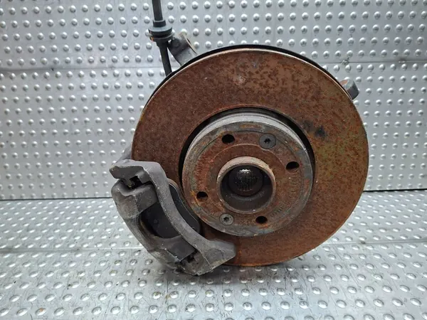 Mozzo sterzo anteriore sinistro Renault Clio V 1.0 SCE image 3