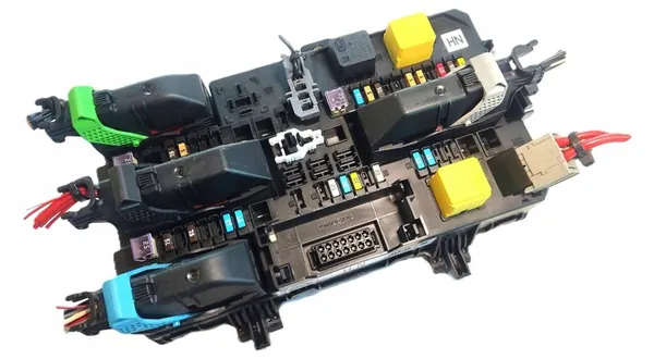 Caixa de fusíveis Opel Astra H 1.4 OE 13220829 image 2