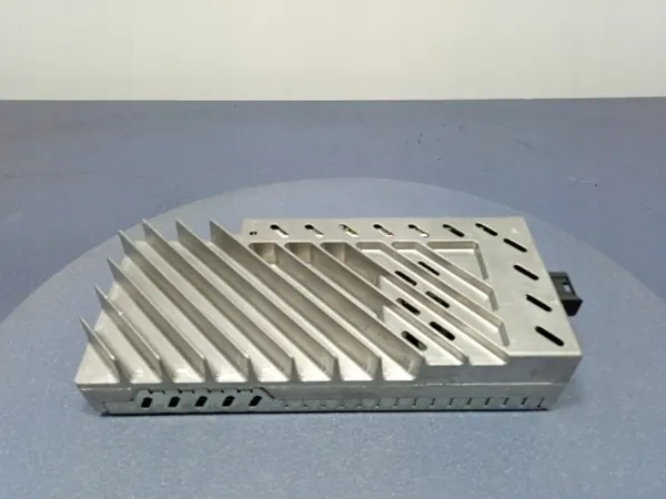BMW OEM 9296113 Radioförstärkare för 5-serien image 2