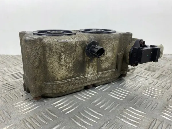 Kraftstofffiltergehäuse Jeep OE FOB31384 - Gebraucht image 6
