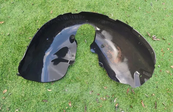 SKODA CITIGO LEFT FRONT FENDER image 4
