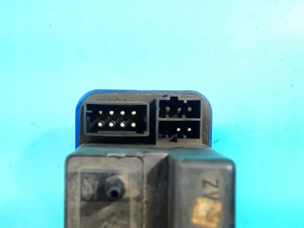 Central låspump OEM 2028002148 Mercedes W202 image 4